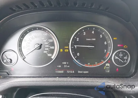 2015 BMW X3 xDrive28I z USA, uszkodzony, nr VIN 5UXWX9C57F0D53640